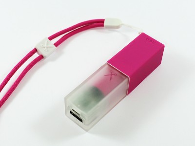 Philo Neon Powerbank  Kompaktn powerbanka + Nabjac kbel USB / Micro USB (ruov) **AKCIA!!